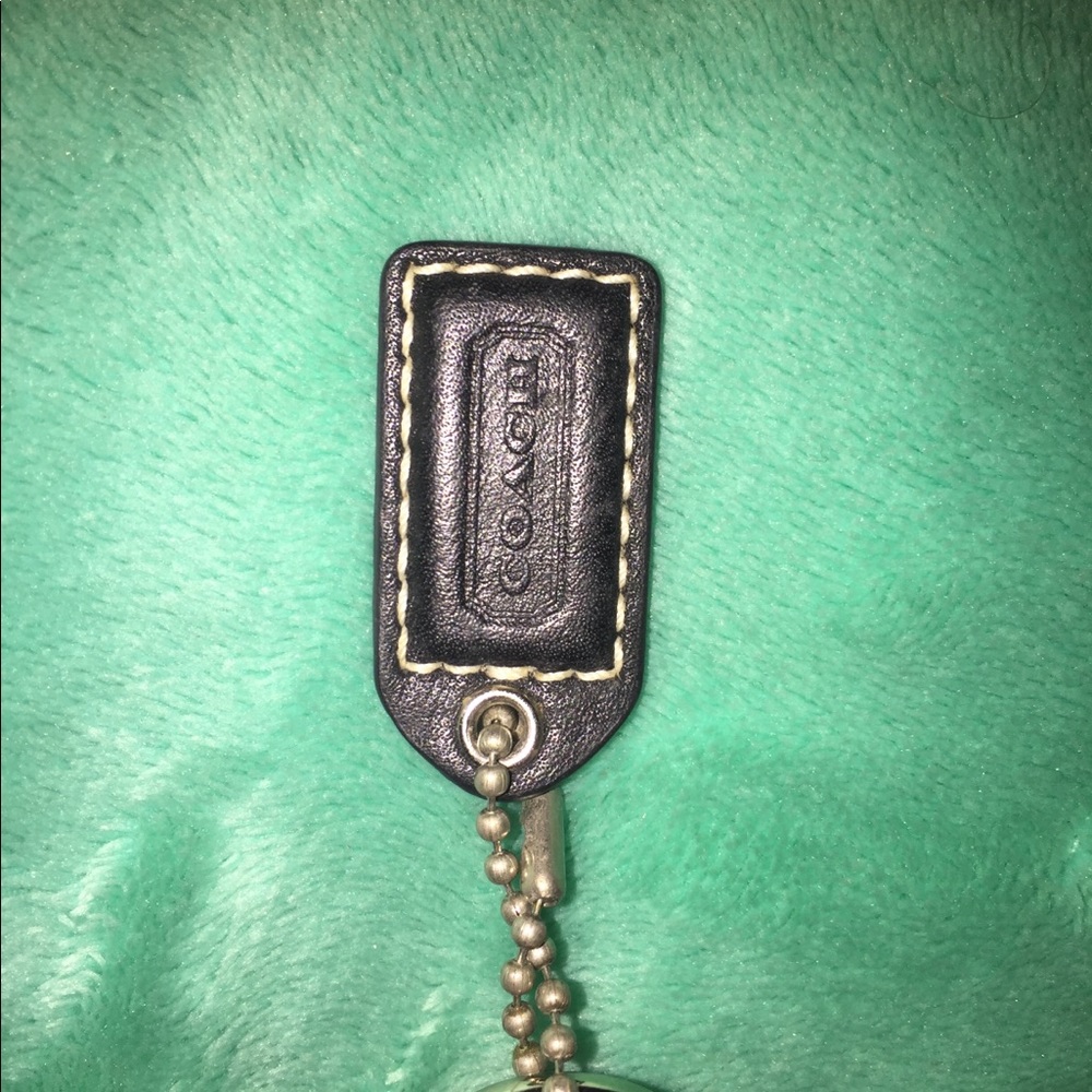 Coach wristlet - Picture 4 of 4
